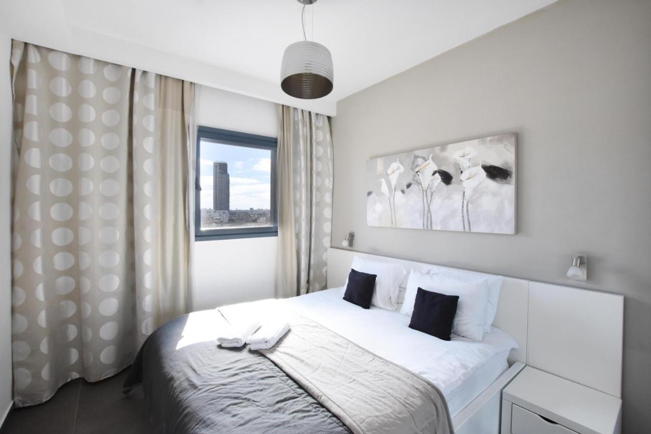 Spacious 2-Br In Shenkin Street By Holyguest Tel Aviv Bagian luar foto